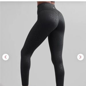 Buff bunny rebel leggings- good condition